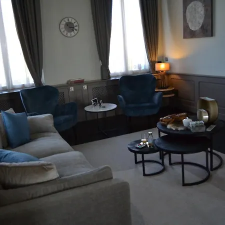 Le Petit Chateau Vaartdijk Отель типа 