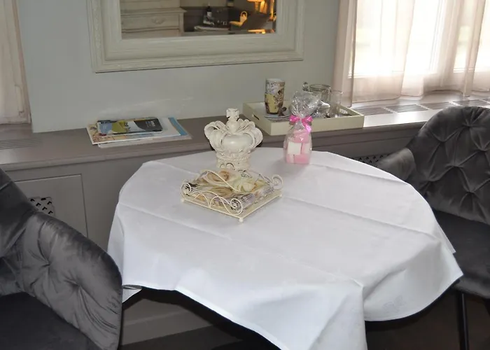 Bed and breakfast Le Petit Chateau Vaartdijk